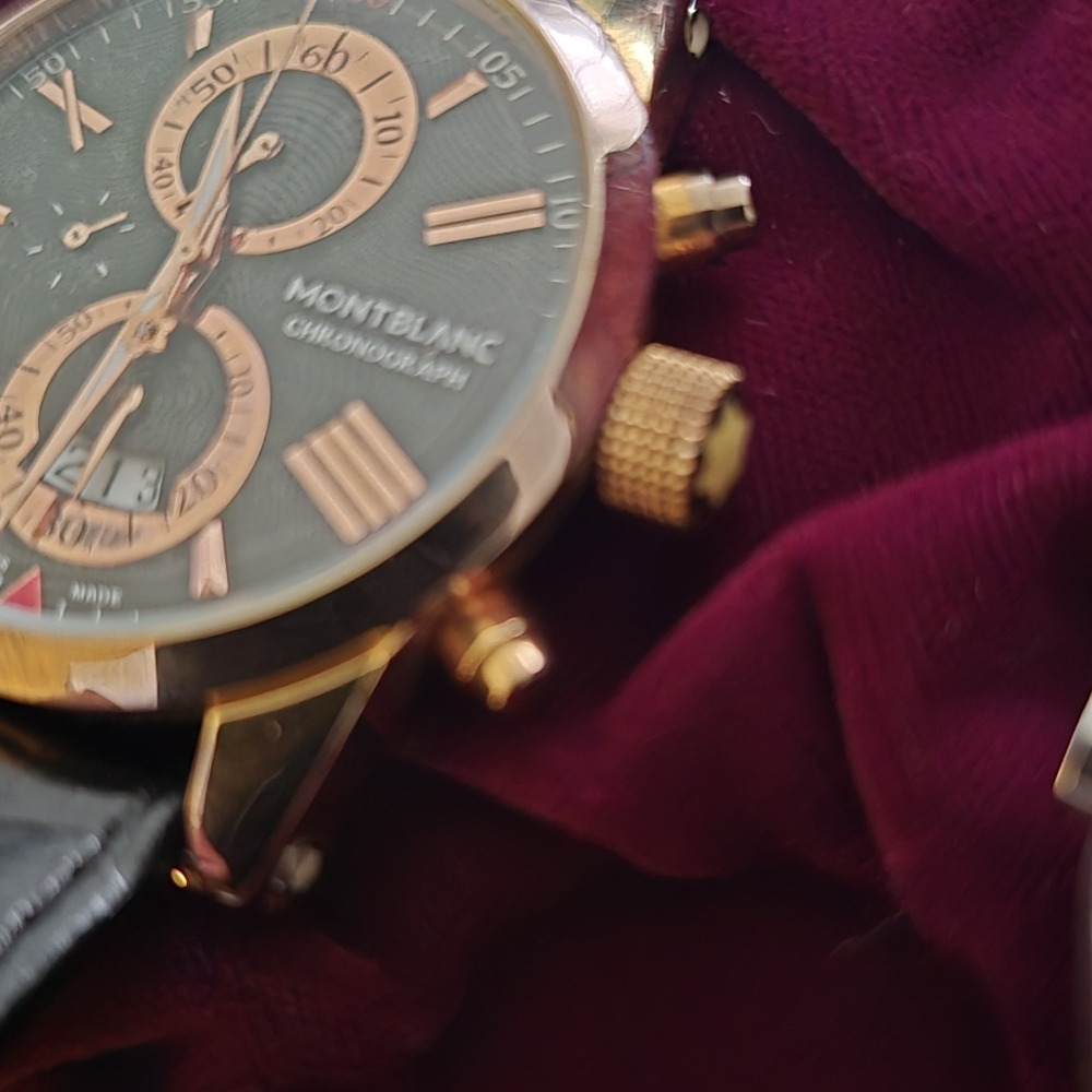 Montblanc watch - Picture 9 of 9